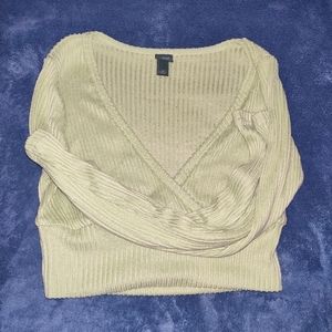 Low cut long sleeve green crop top